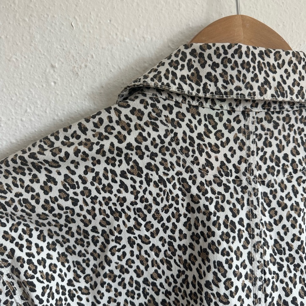 Varley Oversized Cheetah Chore Jacket - Picture 9 of 9